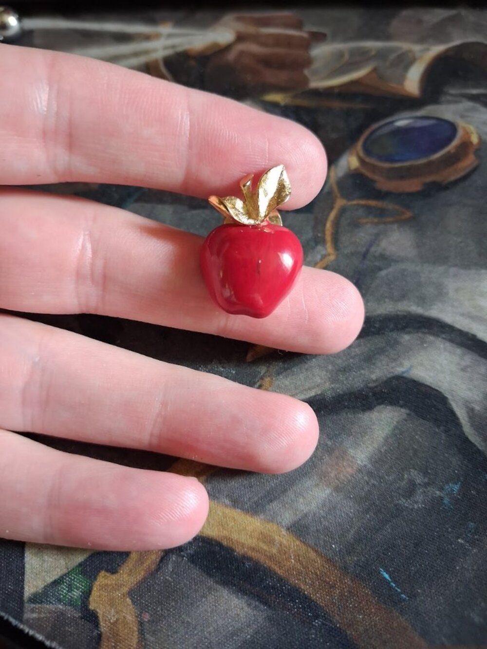Vintage Avon Apple brooch